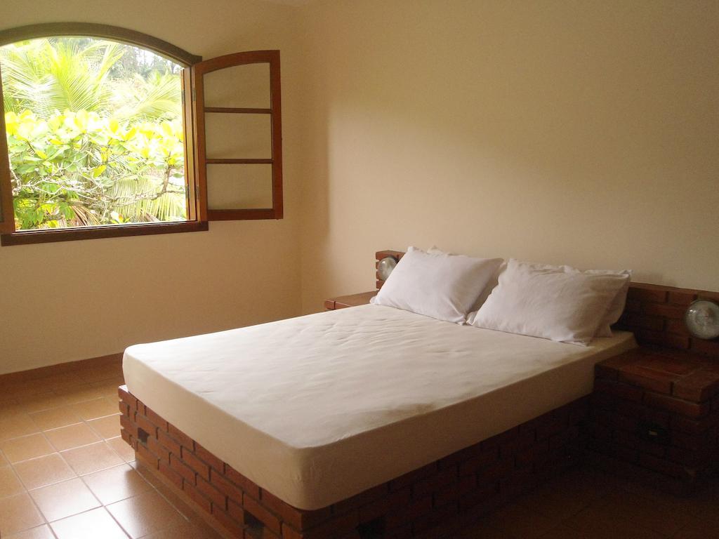 Chales Estrela Do Mar - 17 E 18 Villa Ubatuba Room photo